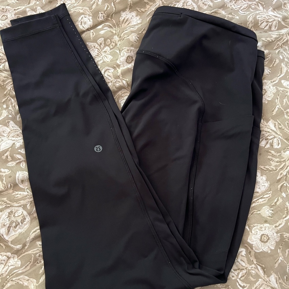Women lululemon leggings